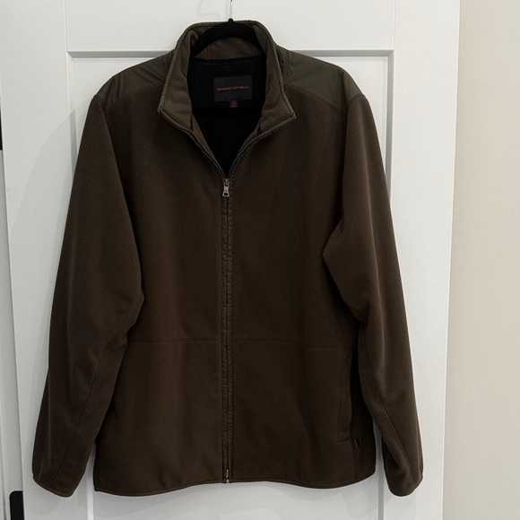 Banana Republic Other - Banana Republic Dark Green Fleece Jacket​​